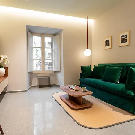 Luxury Apartments Near Colosseum Roma Exterior foto