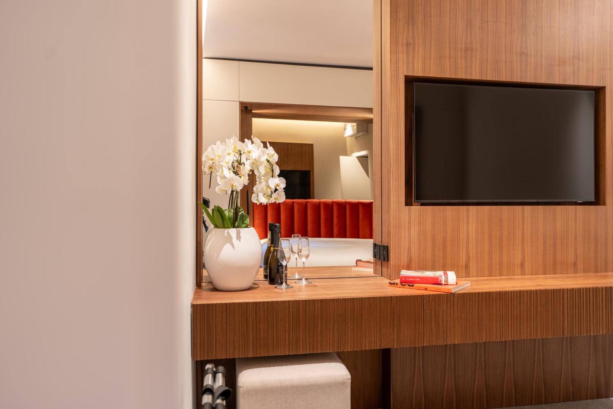Luxury Near Colosseum Apartamento Roma